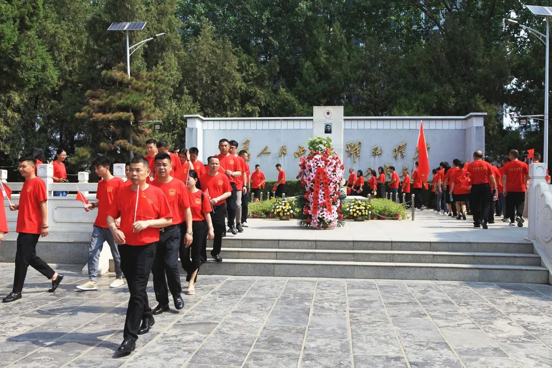 学习先进事迹 接受精神洗礼 ——河南广亿集团党支部组织参观兰考焦裕禄纪念馆(图4)